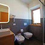 Design Del Passo شقة *